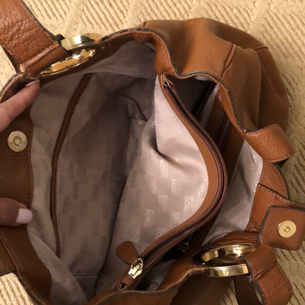 Handbag - Picture 3 of 4